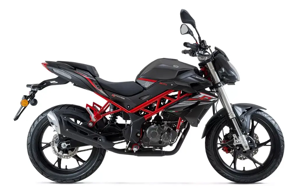 TNT 150I EFI LADO.webp